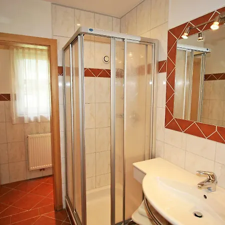 Innrain.1
